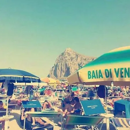 Baia Di Venere Hotel