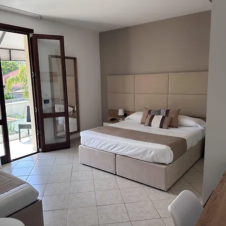 Hotel Baia Di Venere