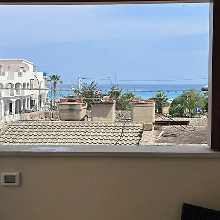 Hotel Baia Di Venere 2*